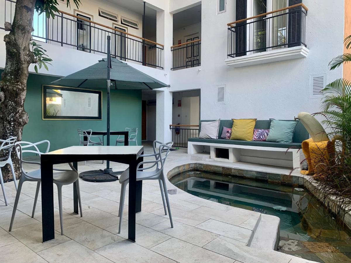 Cosy Guest House Sous Le Badamier Grand Baie Exterior foto
